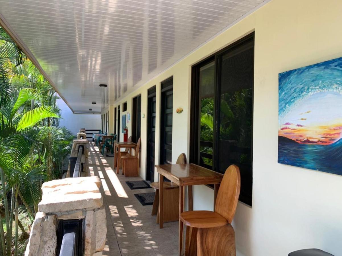 La Sirena Playa Jaco Hotel Exterior photo