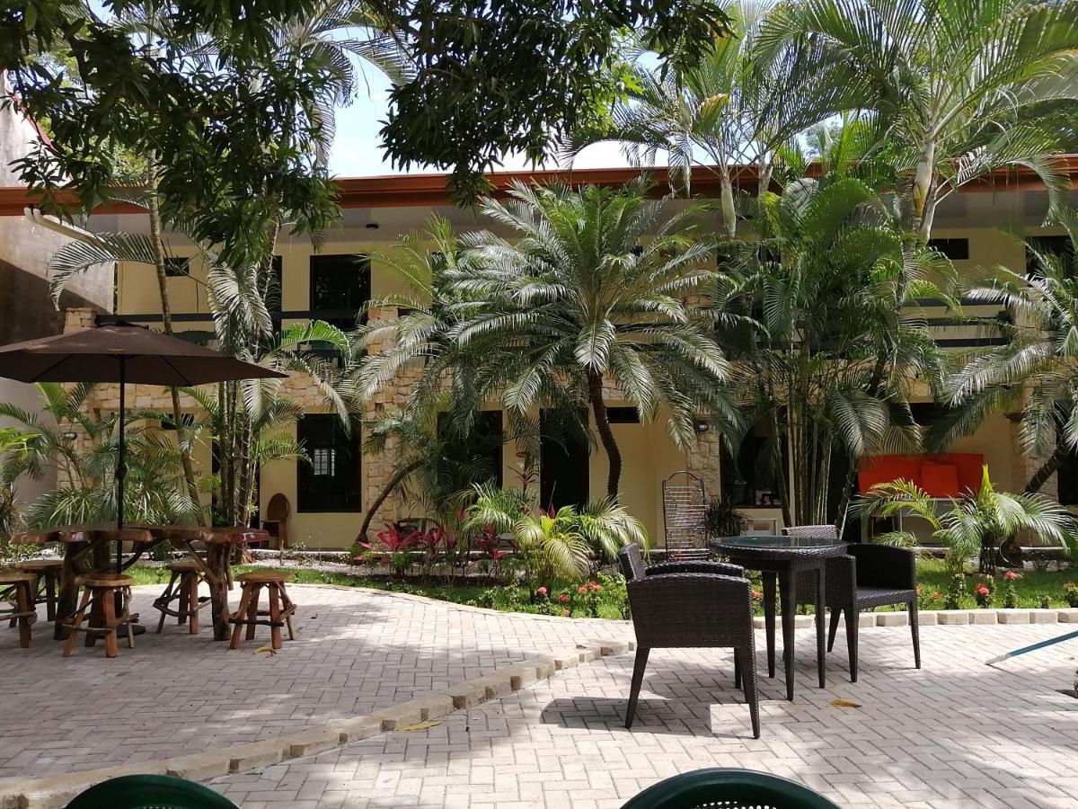 La Sirena Playa Jaco Hotel Exterior photo